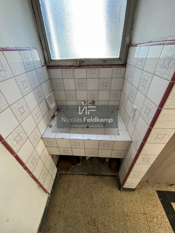 DEPARTAMENTO EN VENTA 25 DE MAYO 527