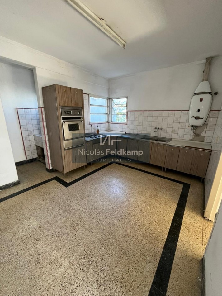 DEPARTAMENTO EN VENTA 25 DE MAYO 527