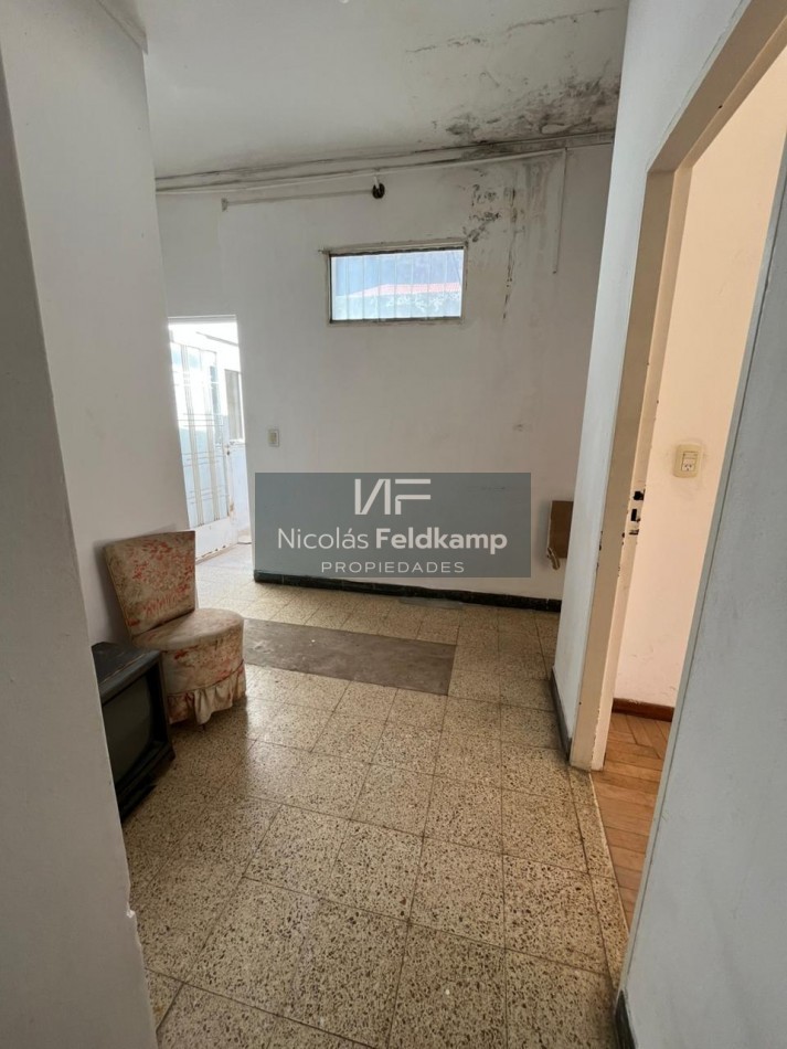 DEPARTAMENTO EN VENTA 25 DE MAYO 527